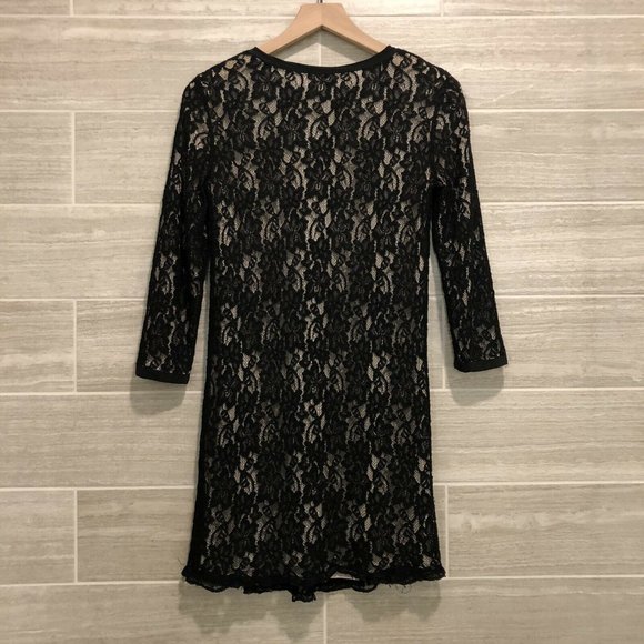 Wilfred Lace Shift Dress - Picture 2 of 6